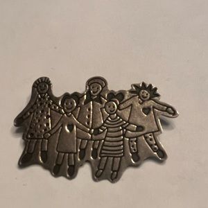 Sterling silver pin with children